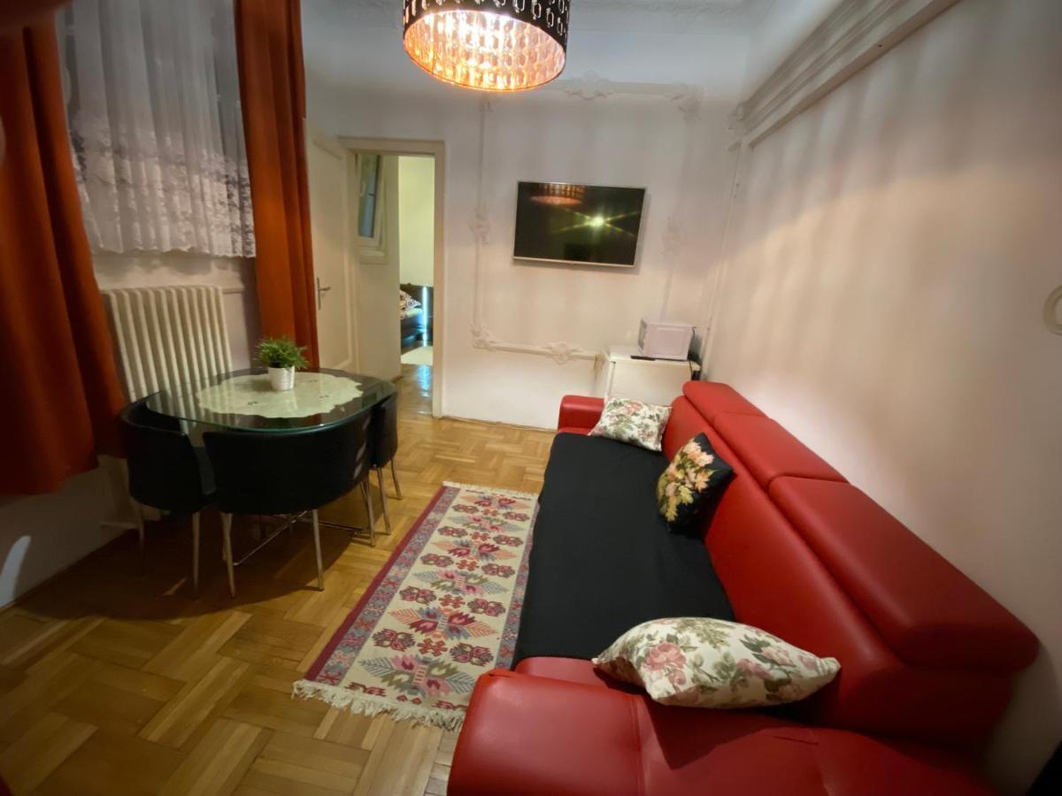 Monolit Budapest Center Guesthouse Budapeste Exterior foto