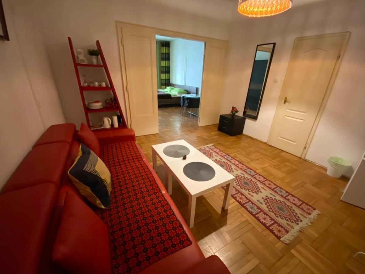 Monolit Budapest Center Guesthouse Budapeste Exterior foto